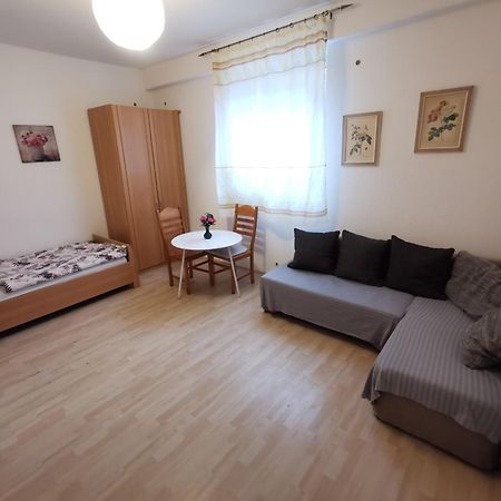 Gaestehaus Moebius Markt Erlbach Екстериор снимка